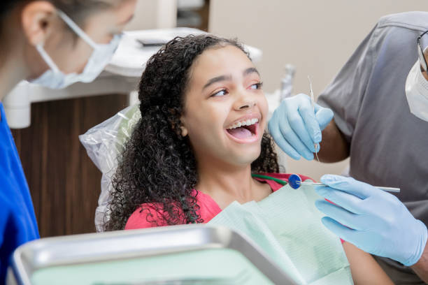 Best Dentist Open on Weekends  in Doolittle, TX